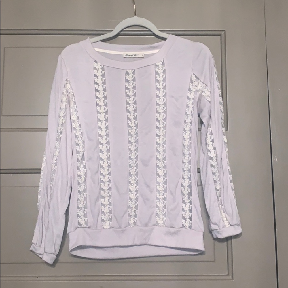 Comme Toi Long-Sleeve Lace Sweater Shirt